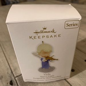 Hallmark Mary’s Angels ornament